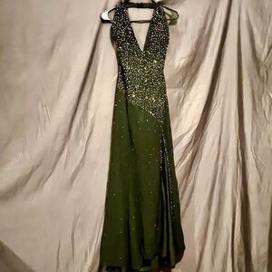 Halter top formal/prom dress